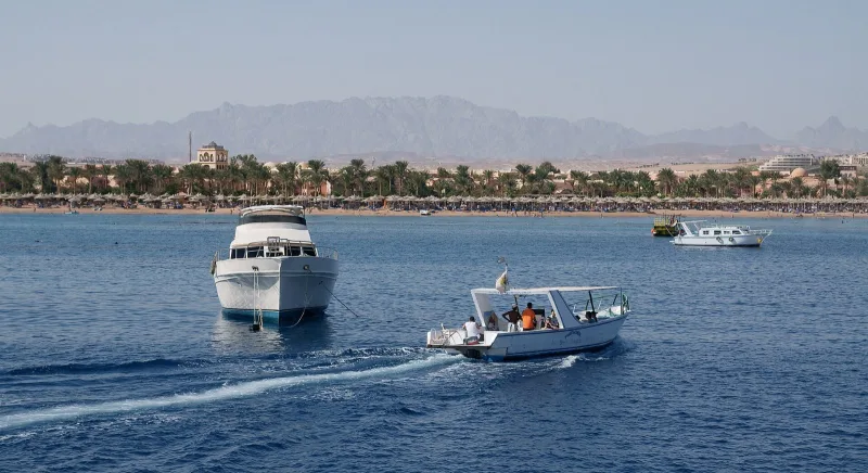 Sharm El Naga Beach (Shore Snorkelling)